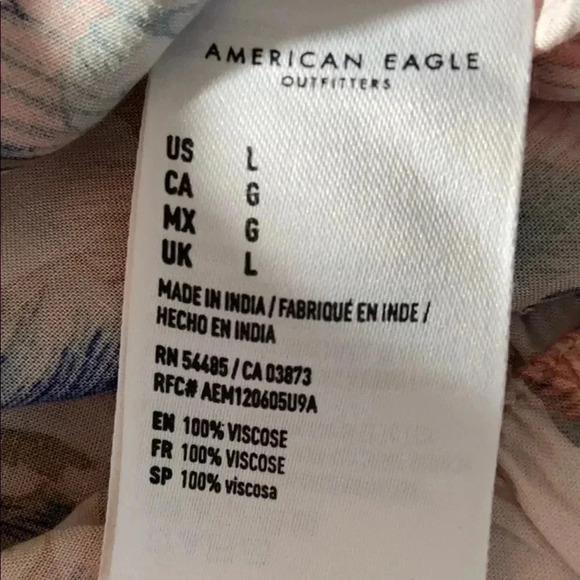 American Eagle  | Tie Front Crop blouse - Picture 5 of 5